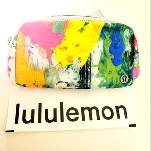 NWT Lululemon Everywhere Belt Bag